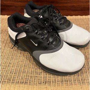 Nike Women’s golf shoes, size 9W.